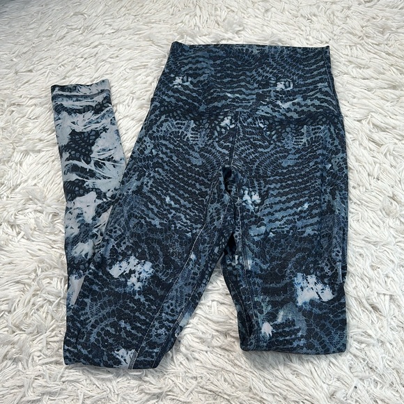 Lululemon Align Pant 28” *Engineered Indigo Lace Starlight Multi Align Pant - Picture 1 of 6